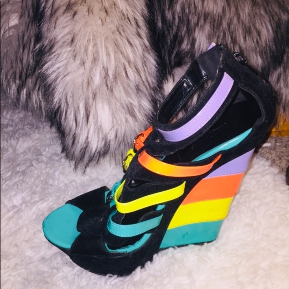Wedges - Picture 5 of 8